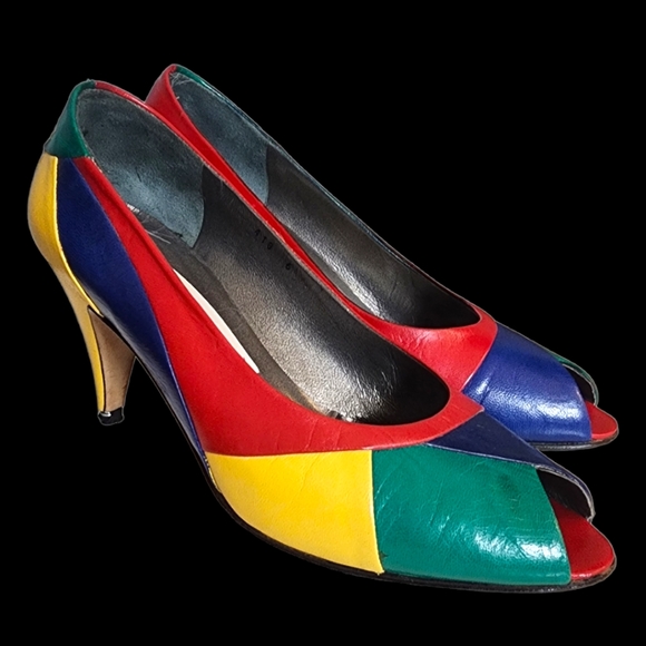 💫❤️80's Colorblock Pump - Picture 3 of 5